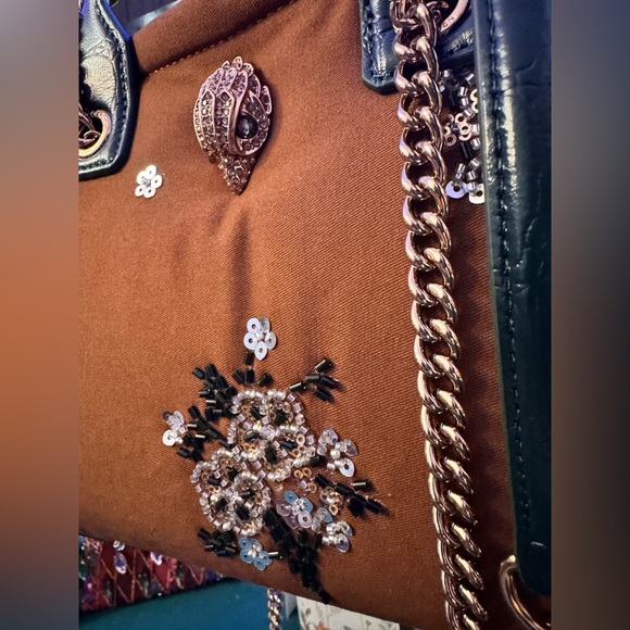 Kurt Geiger NWT Shoulder/Crossbody Floral Sequin Bag NWT - Picture 9 of 9